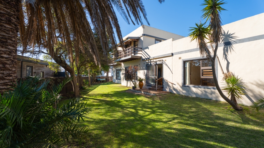 4 Bedroom Property for Sale in Pringle Bay Western Cape